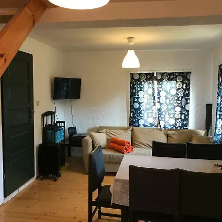 Domek Letnskowy Nad Jeziorem Hotell
